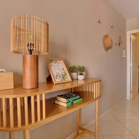 Relaxing 1 Bed, Los Cristianos, Heated Pool, Air Con