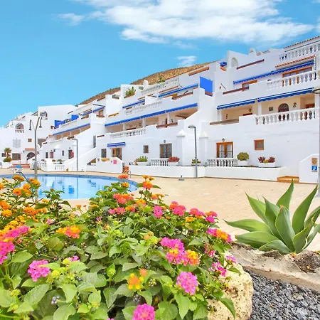 Relaxing 1 Bed, Los Cristianos, Heated Pool, Air Con * 아로나
